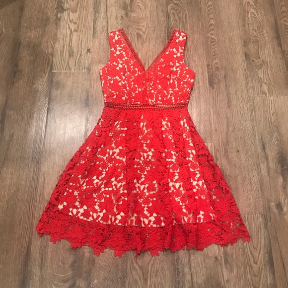 Breathtaking red lace Alya dress - worn once! - Picture 3 of 6